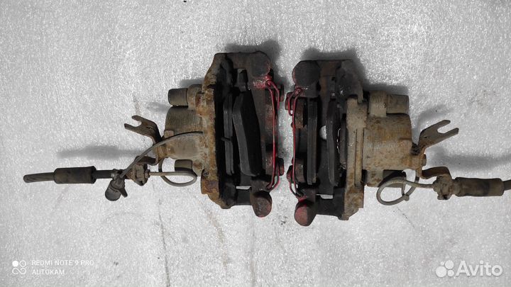 Суппорт тормозной передний Ауди 100 С4