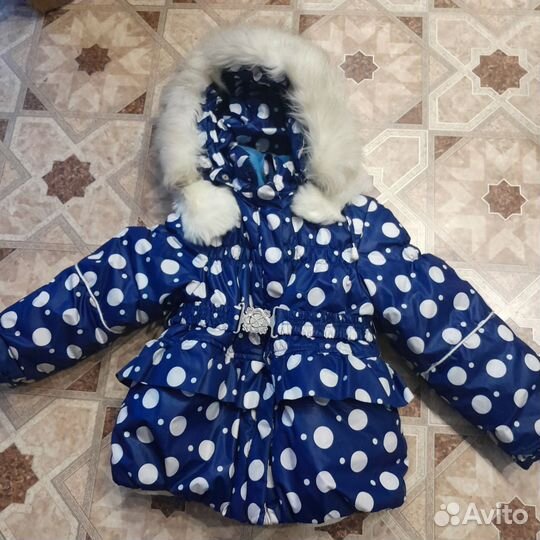 Пуховик зимний на девочку 4-5 лет