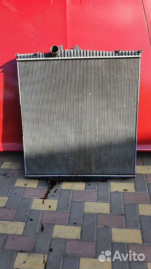 Радиатор охлаждения на Volvo FH или Volvo VNL