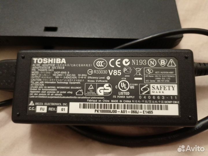 Ноутбук toshiba на запчасти