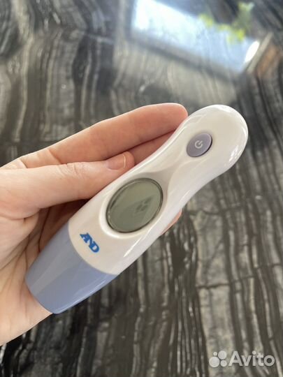 Инфракрасный термометр