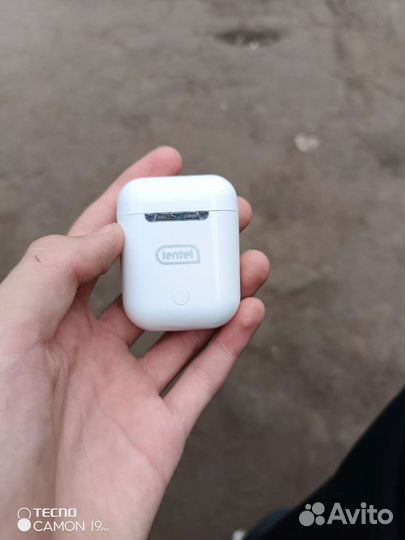 Беспроводные наушники