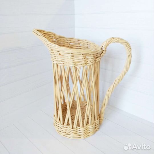 Кувшин плетенный из эко лозы