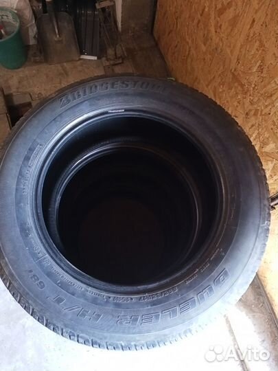 Bridgestone Dueler H/T 687 225/65 R17