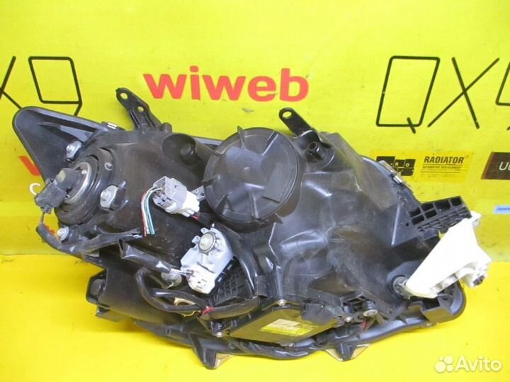 Фара 72-2 на Toyota Mark X Zio ANA10