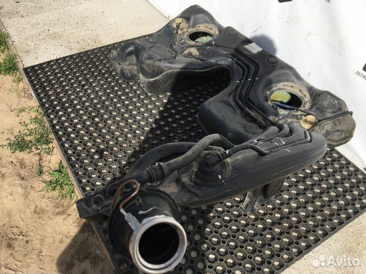 Бак топливный