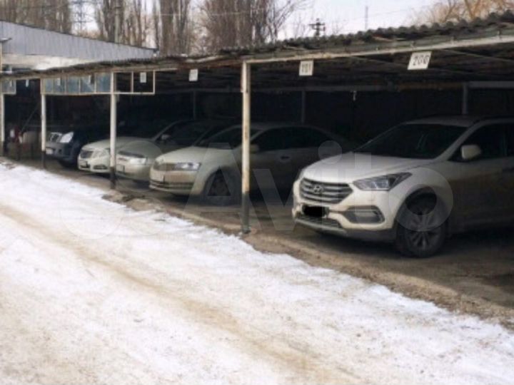 Машиноместо, 20 м²
