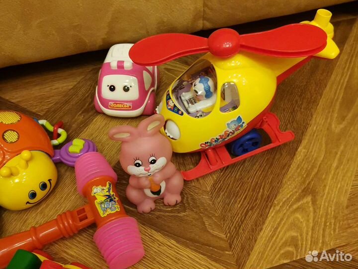 Развивающие игрушки