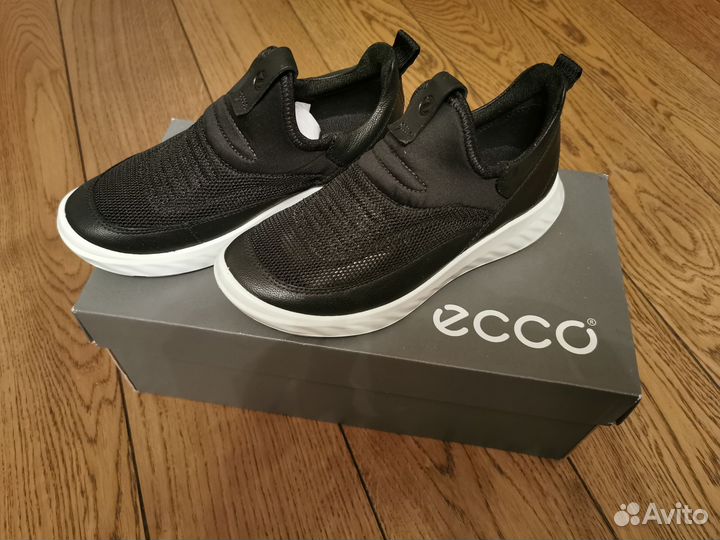 Кроссовки Ecco (30 размер)