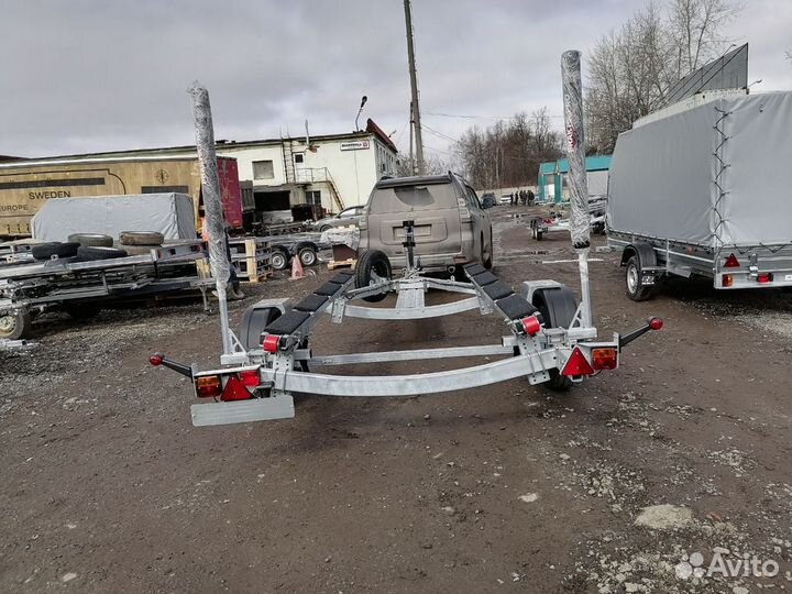 Прицеп лодочный размер 5974*2240*1199 мм