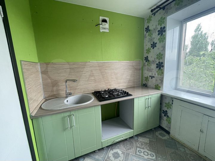 3-к. квартира, 60 м², 5/5 эт.