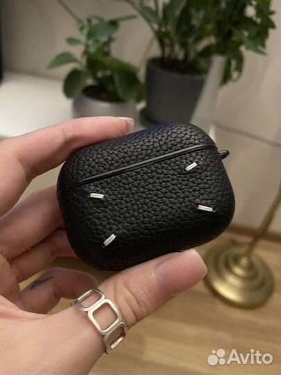 Maison margiela кейс AirPods pro