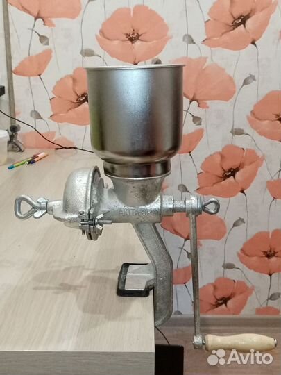 Зернодробилка бу