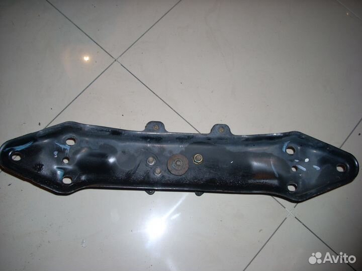 Подушка АКПП Субару Форестер 2003 - 2007г.в