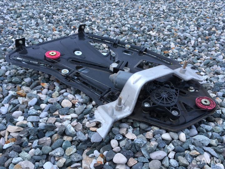 Стеклоподъемник задний правый для Mercedes W215