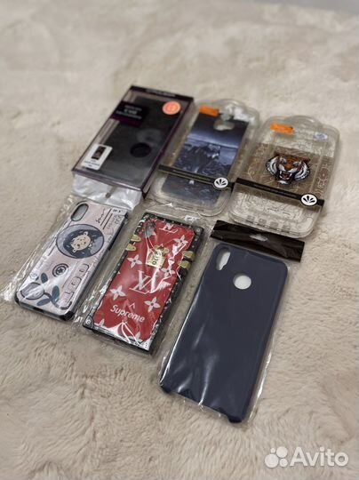 Чехлы на телефоны