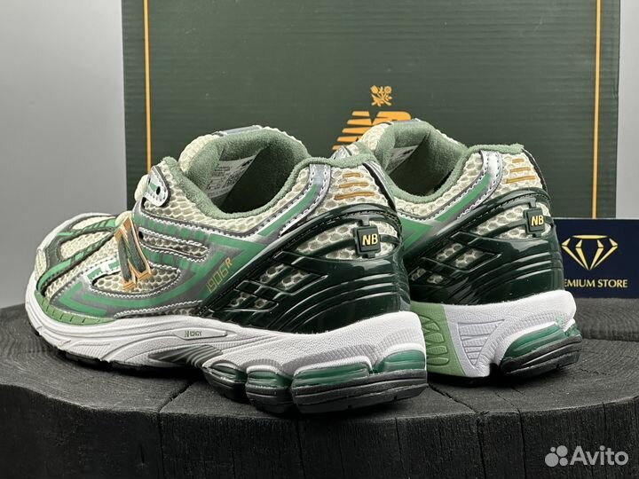 New Balance 1906R Aime Leon Dore Green