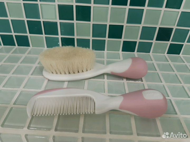 Расческа и щетка Chicco