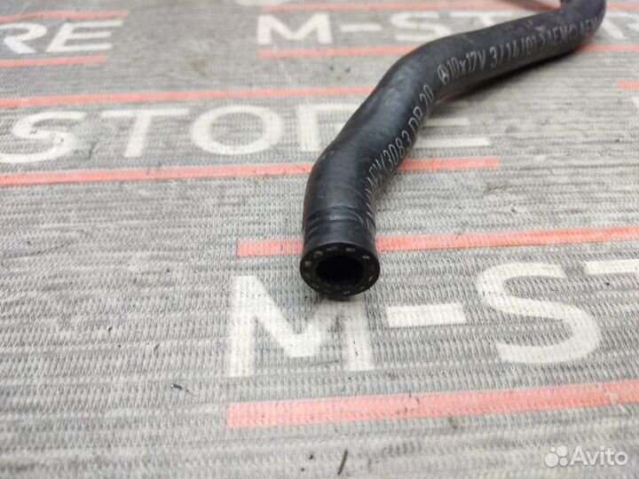 Патрубок Mercedes-Benz