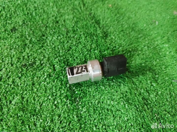 Датчик кондиционера Volkswagen Touareg 7L