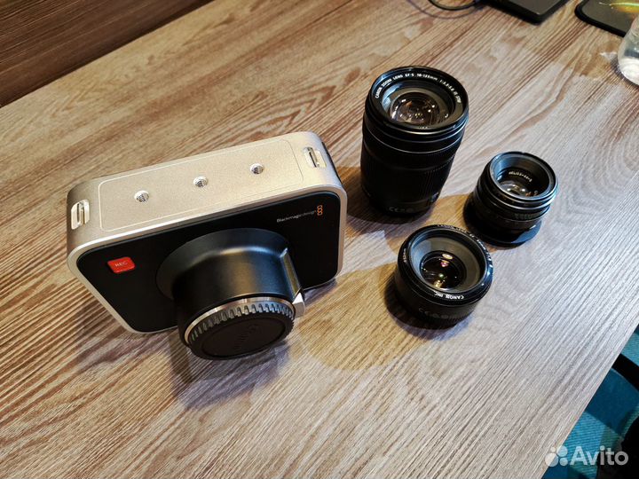 Blackmagic cinema camera 2.5k EF