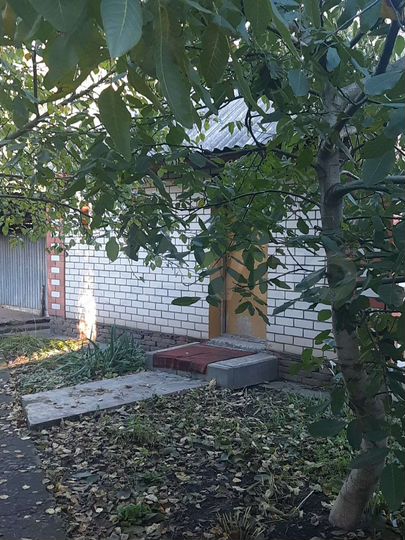 Дом 180 м² на участке 12 сот.