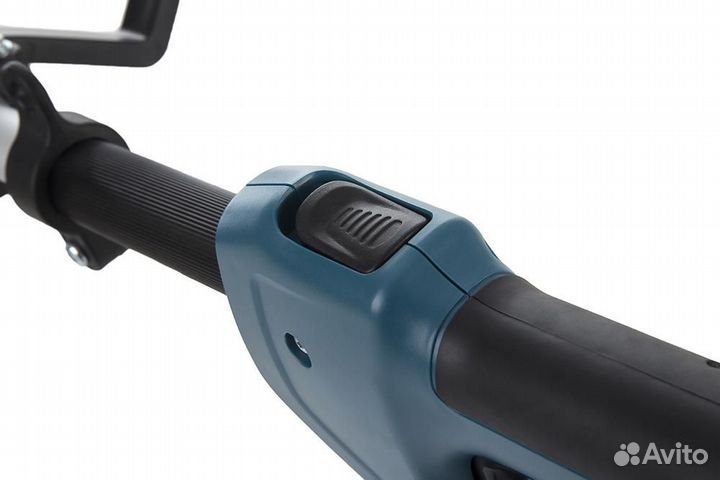 Триммер makita UR3502