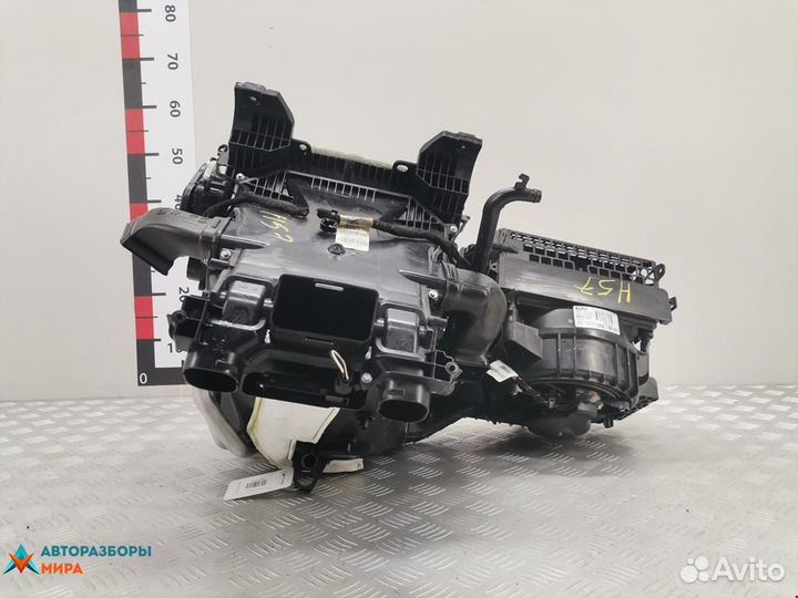 Отопитель в сборе (печка) Cadillac SRX 2 2012