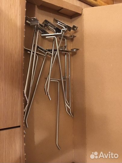 Крючки для экономпанелей