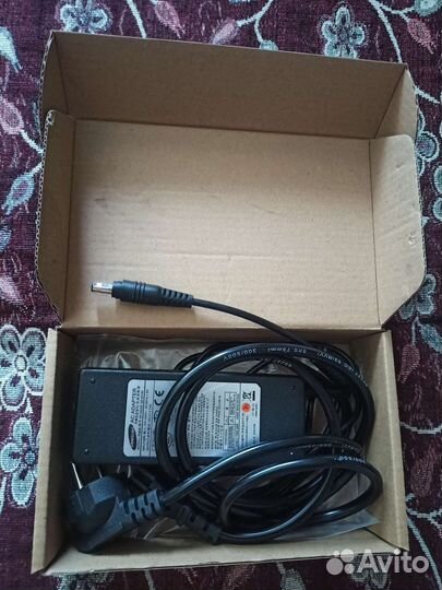Блок питания для ноутбука samsung