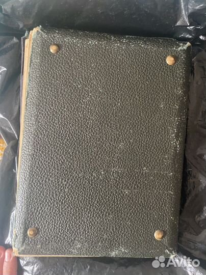 Старинный альбом для фотографий