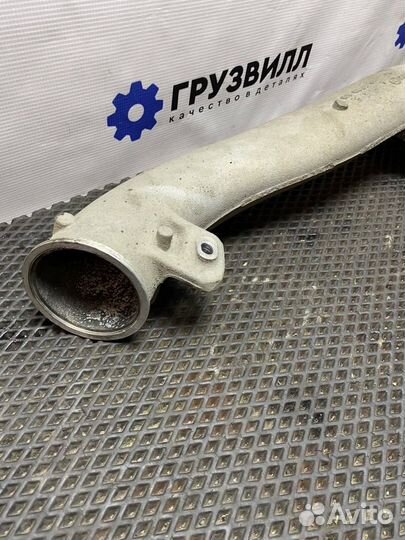 Патрубок интеркулера Volvo FH4 21806309