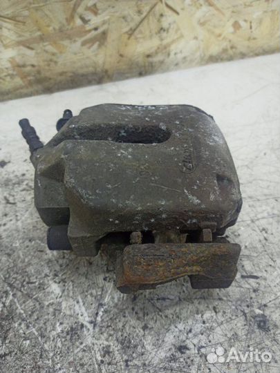 Тормозной суппорт передний левый Bmw 5 Series