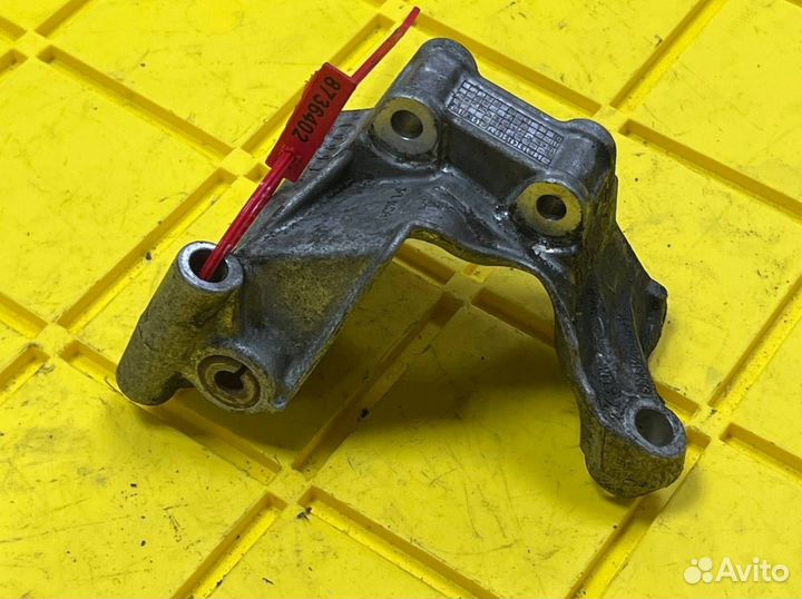 Кронштейн гидроусилителя Audi Q7 4L рест. 2012