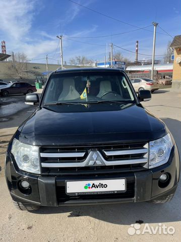 Mitsubishi Pajero 3.2 AT, 2010, 298 000 км