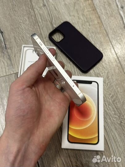 iPhone 12 mini, 64 ГБ