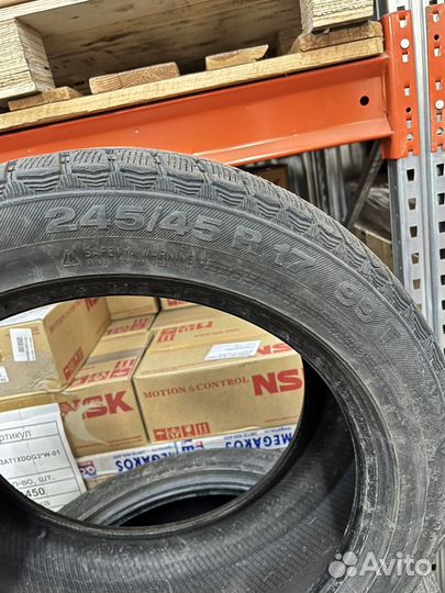 Continental ContiVikingContact 5 245/45 R17 99T