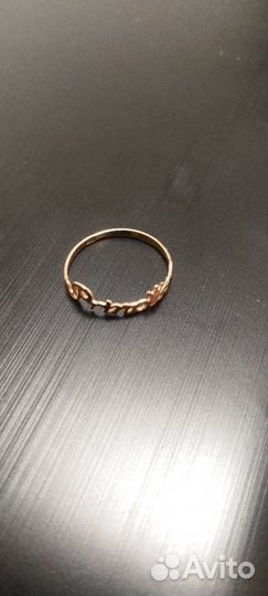 Золотое кольцо 585 пробы 17 размер