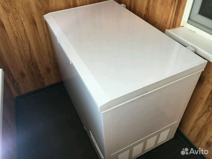 Лари морозильные с зимней защитой