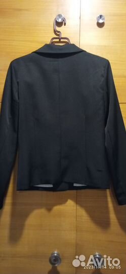Пиджак женский