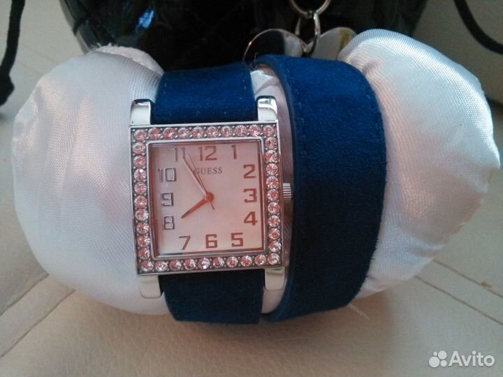 Часы Guess новые