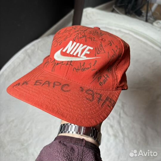 Кепка nike vintage с автографами ак барс 1997-98