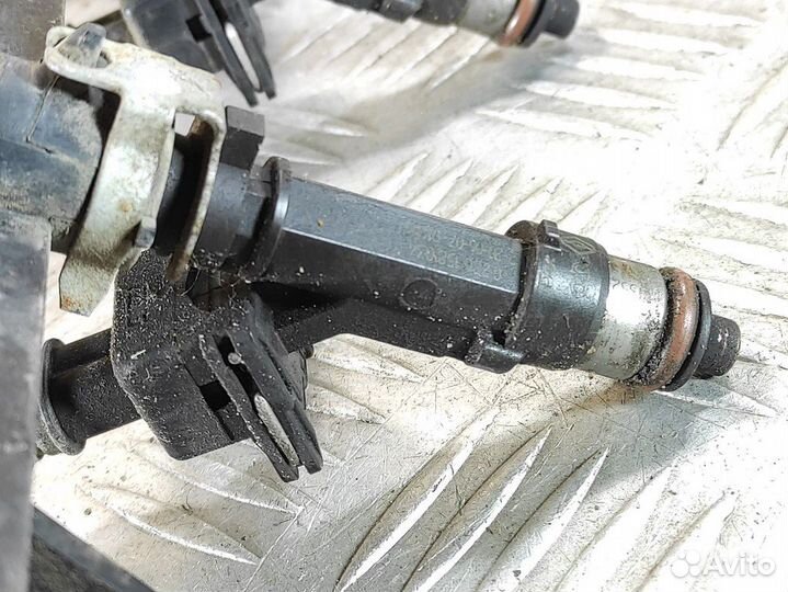 Форсунка двигателя Renault Logan 2005 2014