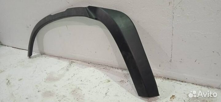 Накладка заднего крыла правого