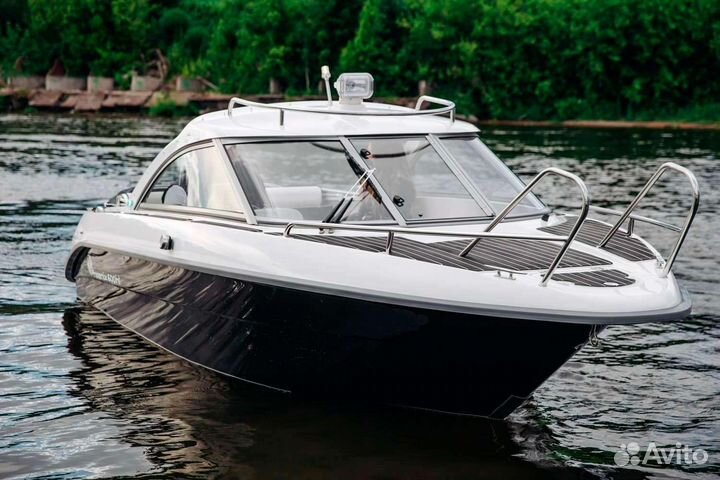Катер Phoenix 600 HT
