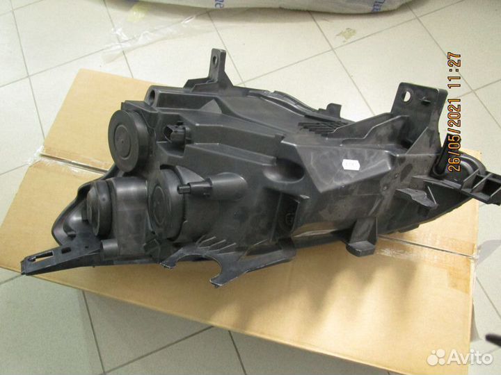 Фара правая Berlingo II 12 98-06-30-65-80