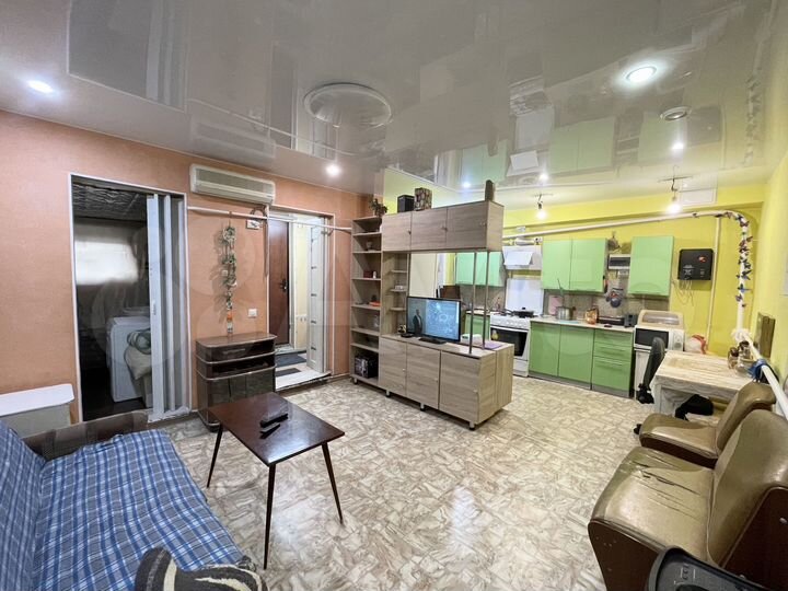 Дом 68 м² на участке 2 сот.