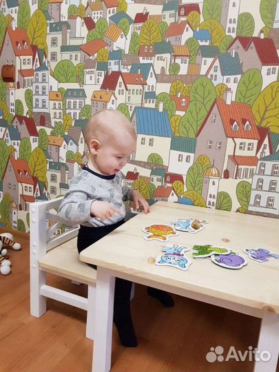 Детский стол и стульчик монтессори