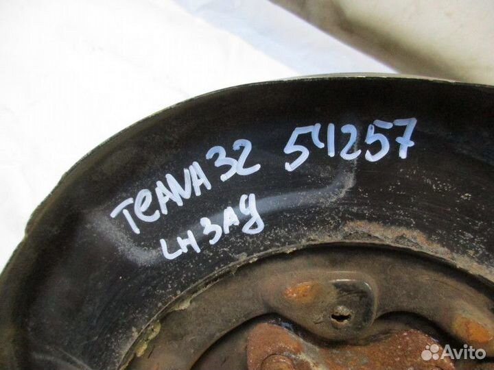 Кулак поворотный задний левый Nissan Teana J32 200