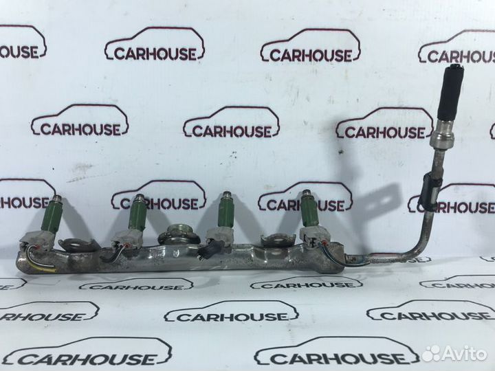 Рампа с форсунками Toyota Corolla 150 1ZZ